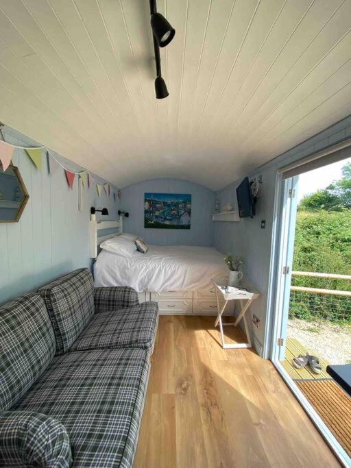 Drakes Mead Retreat - Shepherd'S Hut Axminster Exterior photo